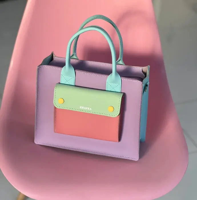 BOLSO DE MANO COLORIDO